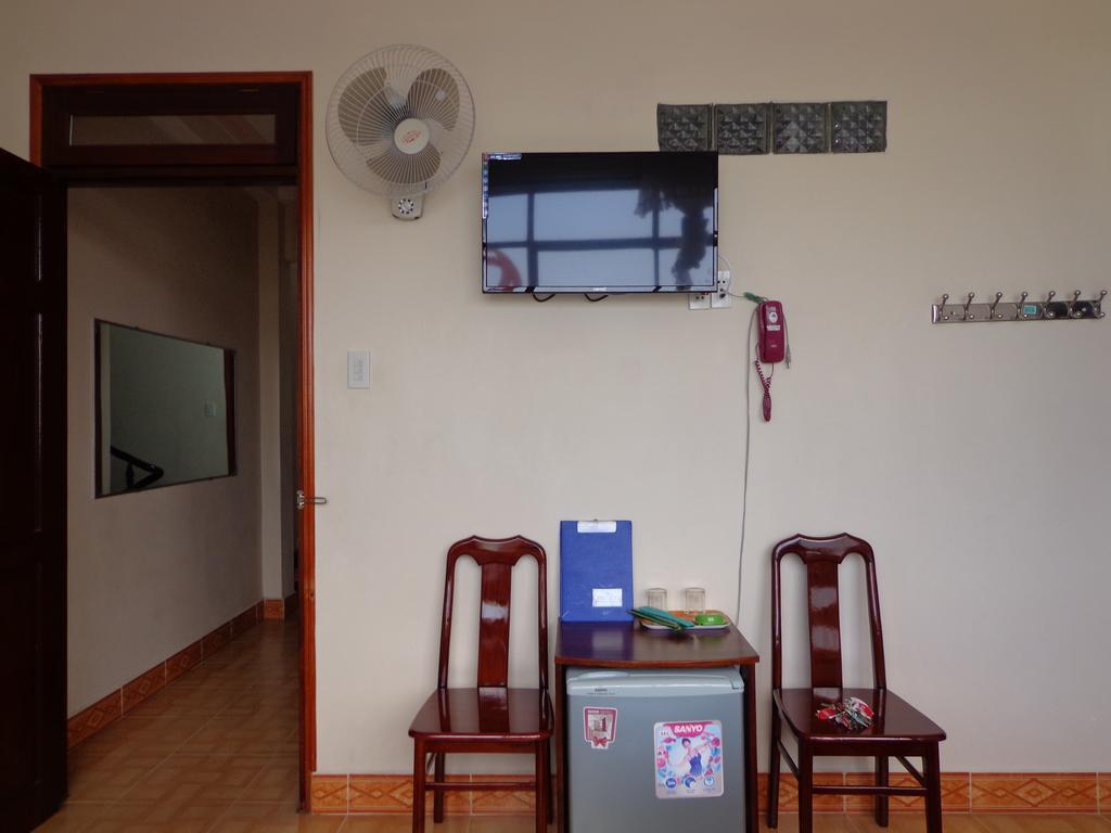 Phuong Tung Hotel Да Лат Екстериор снимка